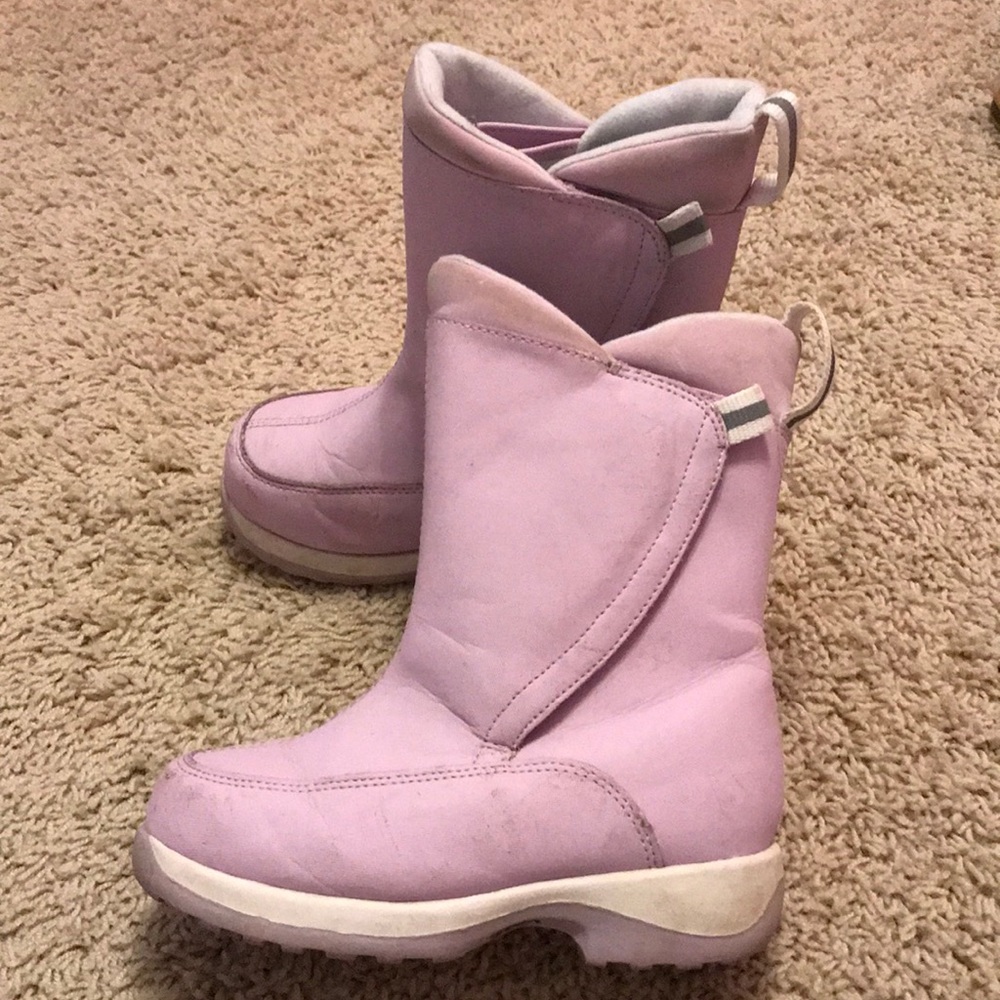 Land’s End lavender snow boot